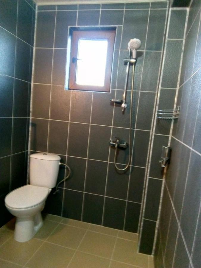 Alfa Guest Rooms With Parking Varna Exterior photo